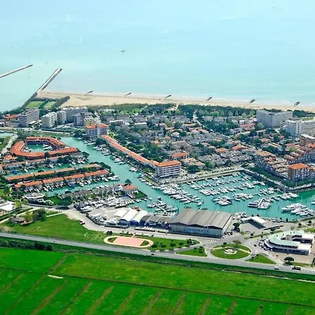 Renovated With Sea View Terrace *