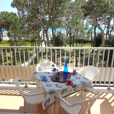 Renovated With Sea View Terrace 公寓